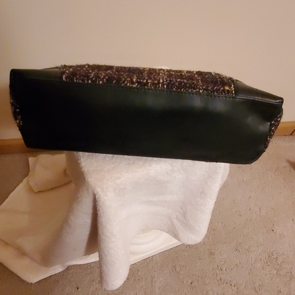 Worthington Handbag - Picture 4 of 8